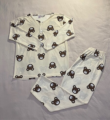 Yumuşak Kumaş Pijama Takımı