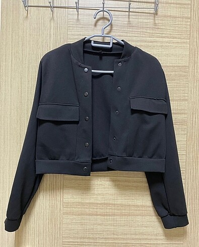 Crop ceket