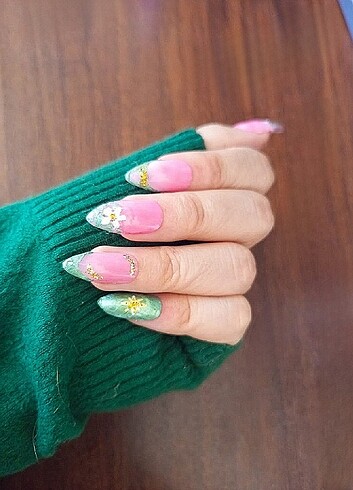 Nail artlı takma tırnak - Görsel 2