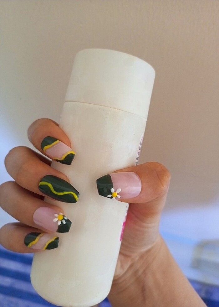 Nail artlı takma tırnak - Görsel 3