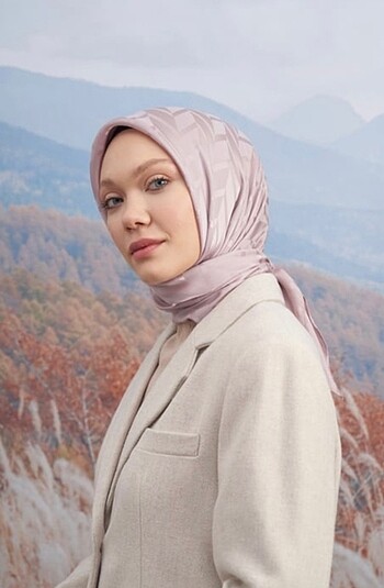 Zigzag Desen Sisli Pudra Eşarp