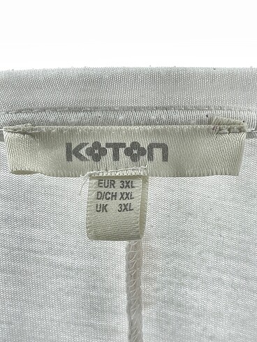 xxl Beden beyaz Renk Koton T-shirt %70 İndirimli.