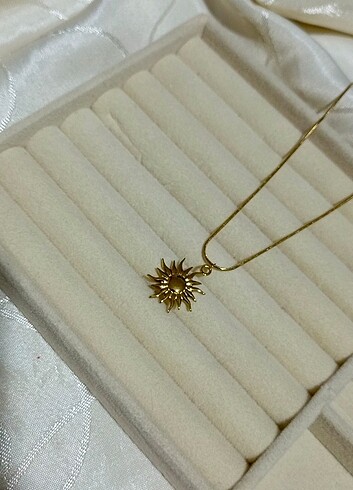 swarovski Çelik kolye
