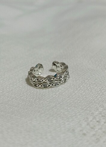 Çelik earcuff