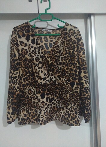 l Beden Leopar bluz V yaka 