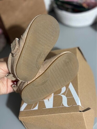 20 Beden Zara bebek sandalet