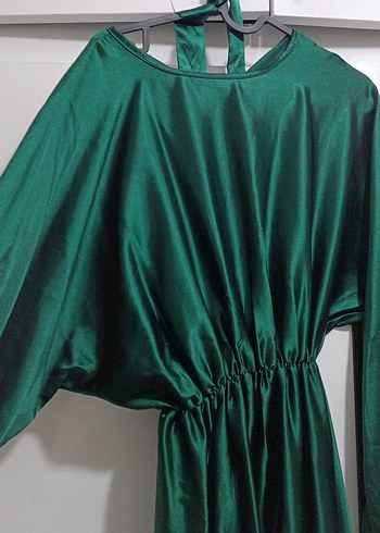 kadın saten yeşil  abiye - Görsel 3