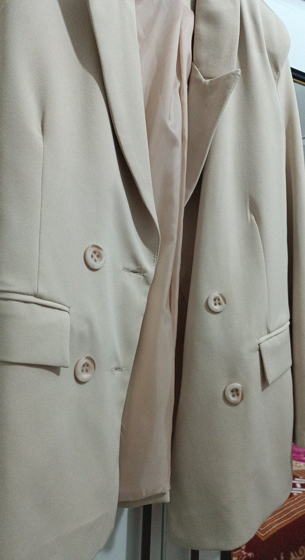 Bej Kadın Düğmeli Midi Blazer Ceket - Görsel 2