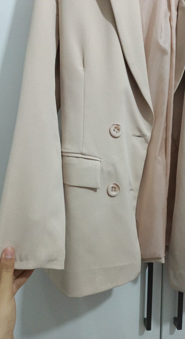 Bej Kadın Düğmeli Midi Blazer Ceket - Görsel 3