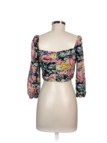 m Beden Zara Bluz %70 İndirimli.