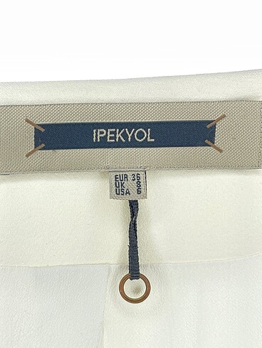 36 Beden beyaz Renk ipekyol Blazer %70 İndirimli.