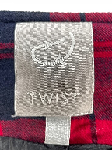 34 Beden çeşitli Renk Twist Yelek %70 İndirimli.