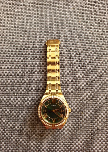 Guess Guess Altın Renkli Klasik Kadın Saati