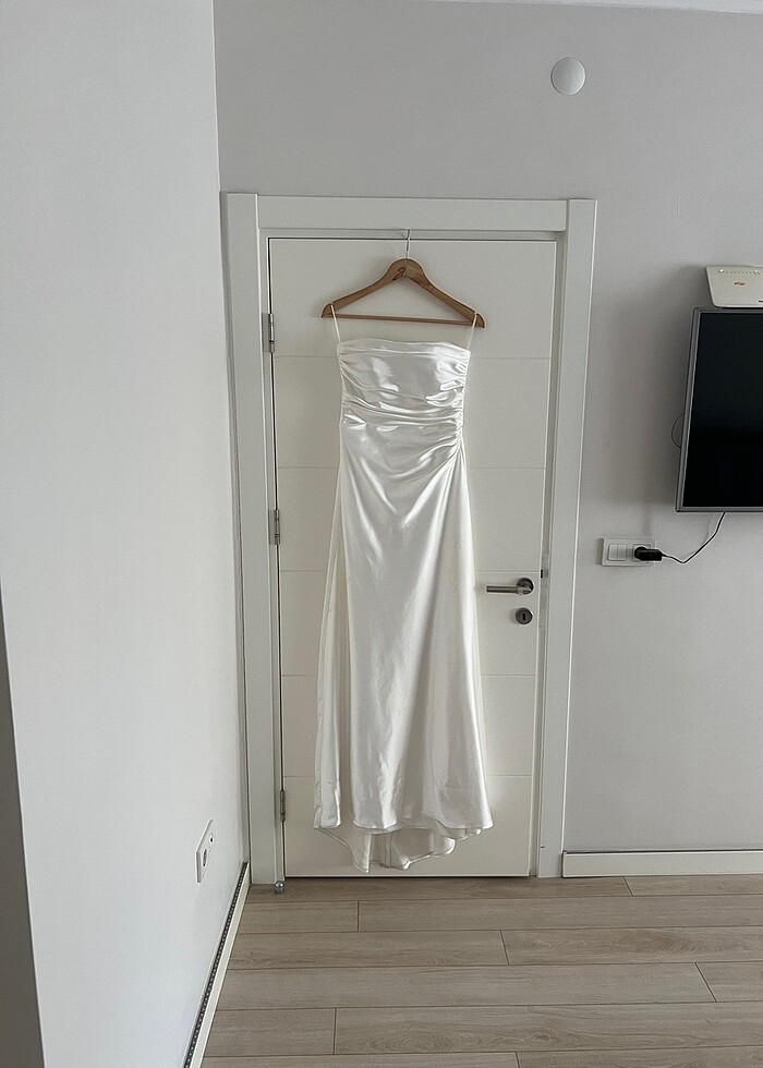 ÖZEL DİKİM GELİNLİK - Görsel 3