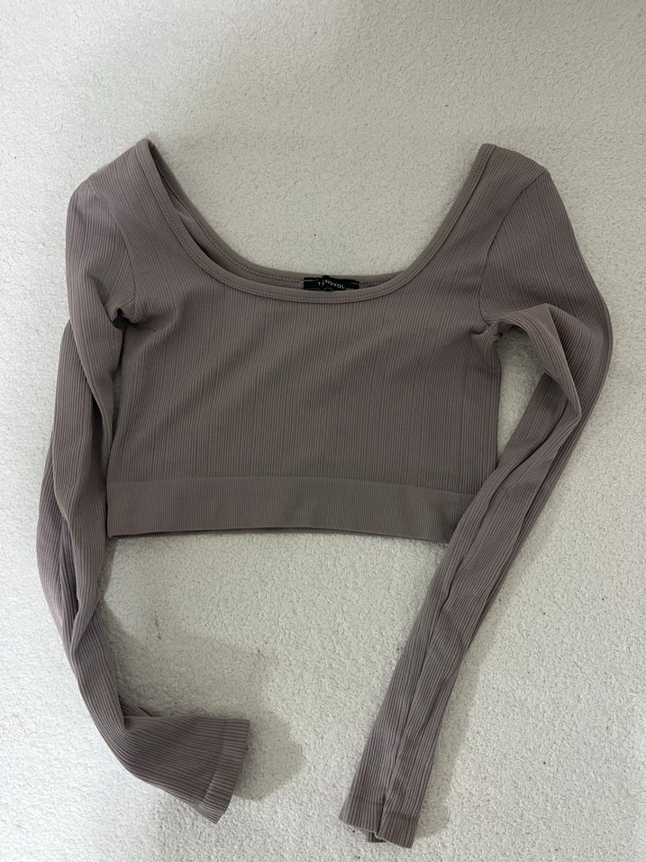 Bej Kadın Fit Kesim Uzun Kollu Aktif Üst - Görsel 3