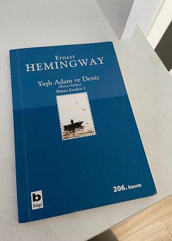 Ernest Hemingway - Yaşlı Adam ve Deniz Romanı