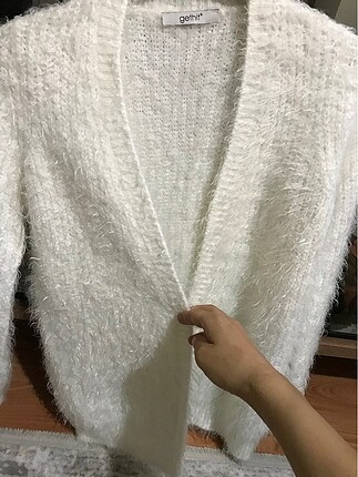 Beyaz peluş hırka