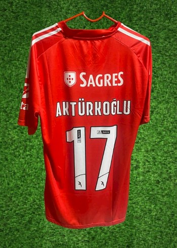 Kerem Aktürkoğlu Benfica Forması