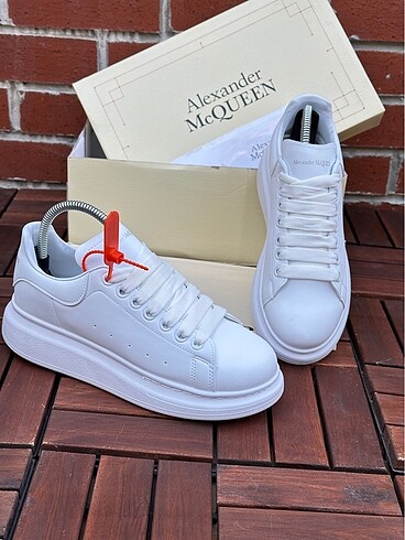 Alexander Mcqueen Beyaz/Beyaz