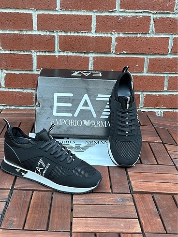 Emporio Armani 7
