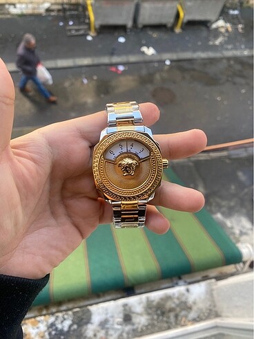 Versace Saat