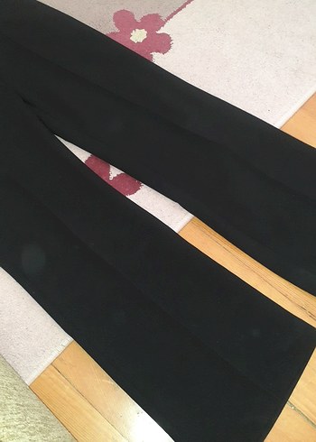 diğer Beden Siyah Rahat Kesim Midi Kumaş Pantolon