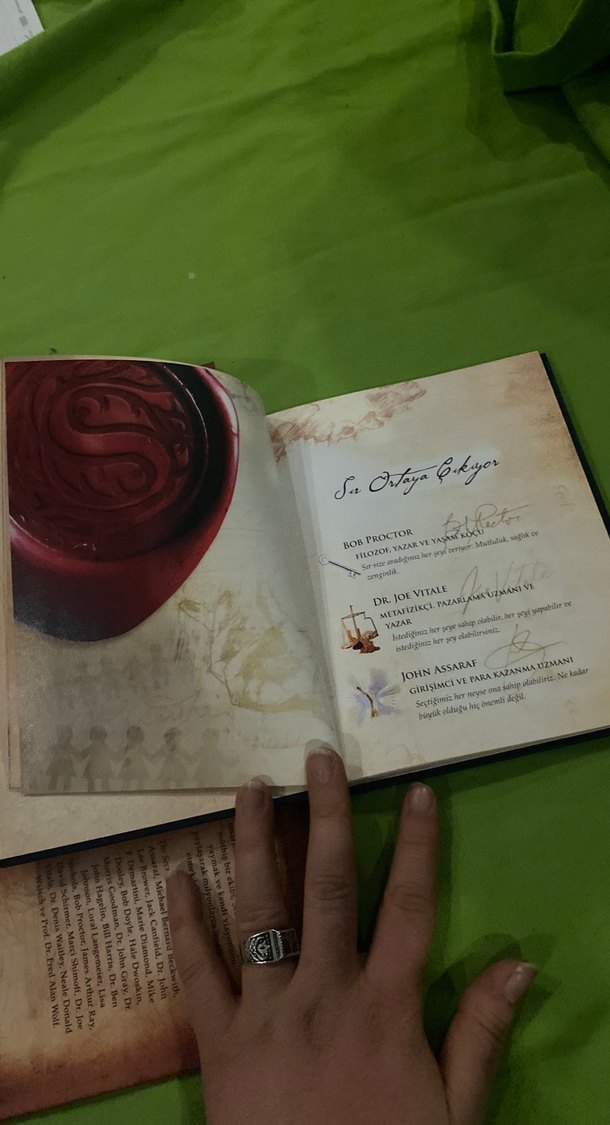 The Secret Sir - Rhonda Byrne Kişisel Gelişim Kitabı - Görsel 4