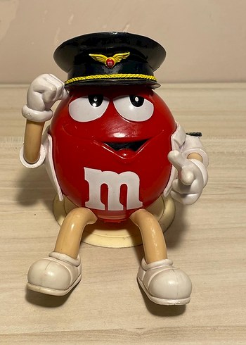 Kırmızı M&M's Renkli Aksiyon Figürü - Görsel 2