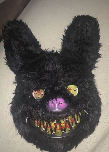 Karanlık Siyah Peluş Oyuncak Maske