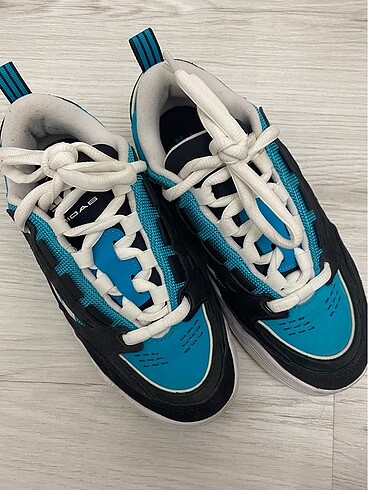 38 Beden Adidas adi2000 gz6187 Spor Ayakkabı