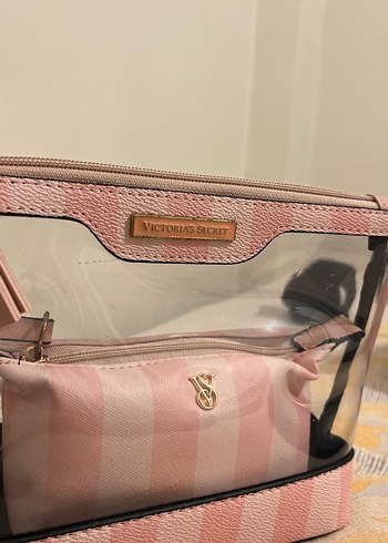 Victoria s Secret Victoria's Secret Pembe Şeffaf Makyaj Çantası