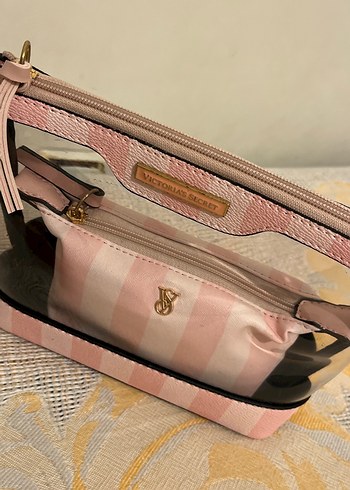 Beden pembe Renk Victoria's Secret Pembe Şeffaf Makyaj Çantası
