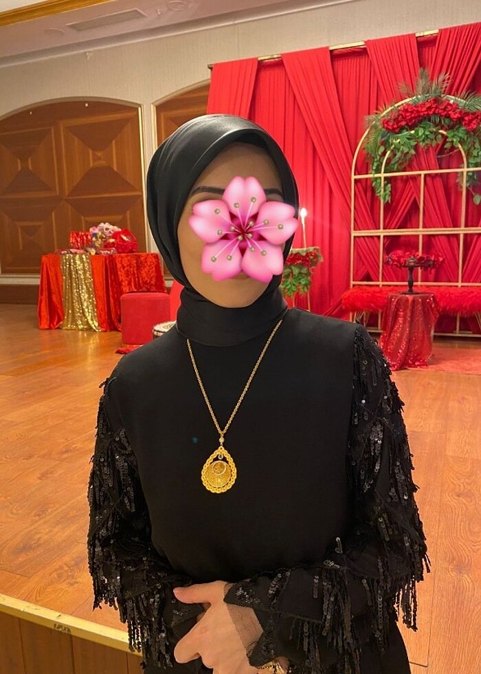 Kolu pullu elbise - Görsel 2