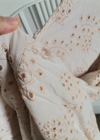 Nakışlı ve Dantelli Bej Bohem Uzun Elbise - Görsel 2