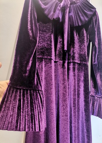 Mor Pileli Uzun Kadın Elbise - Görsel 3