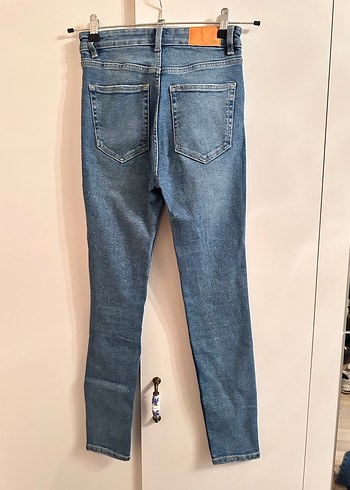 ZARA Kadın Mavi Denim Dar Paça Jean - Görsel 3