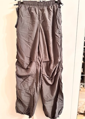 BERSHKA paraşüt kumaş Pantolon - Görsel 2