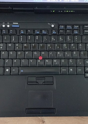 LENOVO THİNKPAD R61İ - Görsel 2