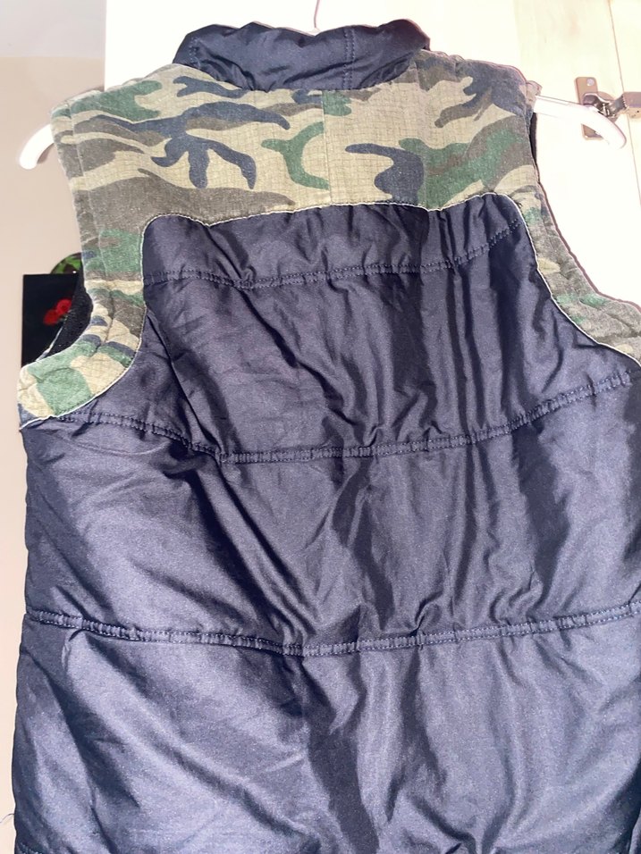 Erkek Çocuk Kamuflaj Desenli Fermuarlı Yelek - Görsel 2