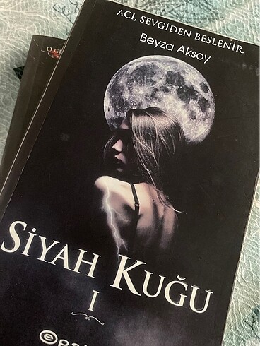 Siyah kuğu 1 ve 2