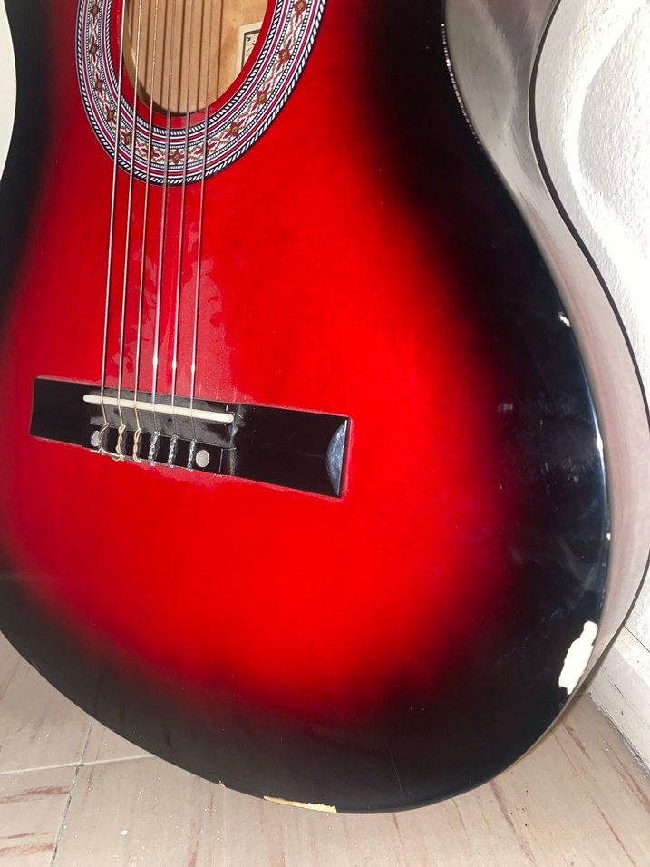 Kırmızı Klasik Gitar - Görsel 4