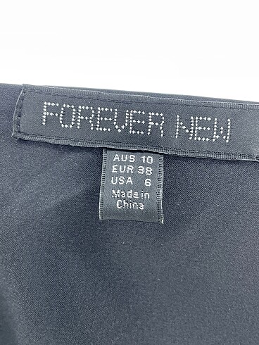 38 Beden siyah Renk Forever New Bluz %70 İndirimli.