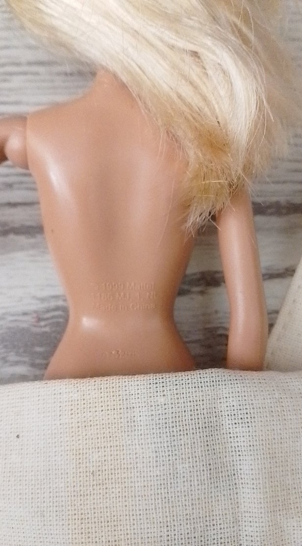 Beyaz Pastel Bebek Oyuncak - Görsel 3