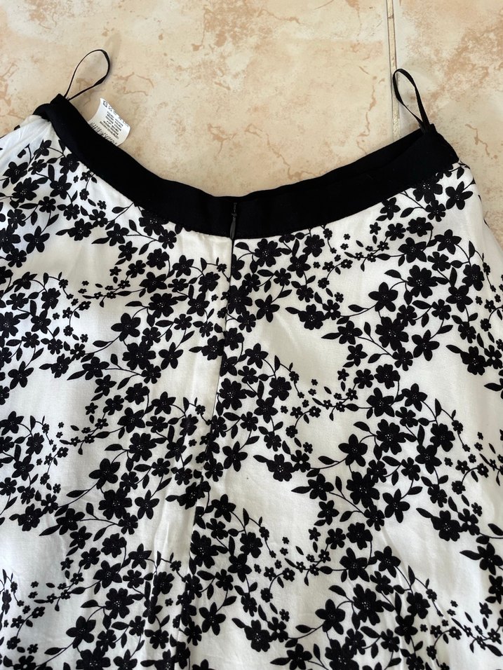 Desenli Volanlı Mini etek - Görsel 4