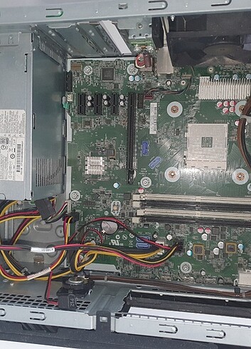 Beden Hp elitdesk 750 g4 MT mini pc