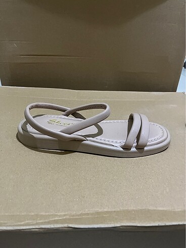 37 Beden Nude kaymaz taban sandalet (110)