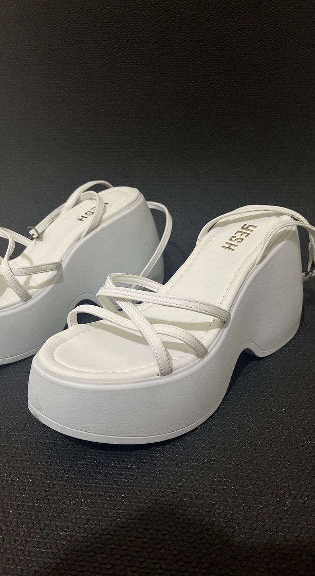 Beyaz platform sandalet (40) - Görsel 5