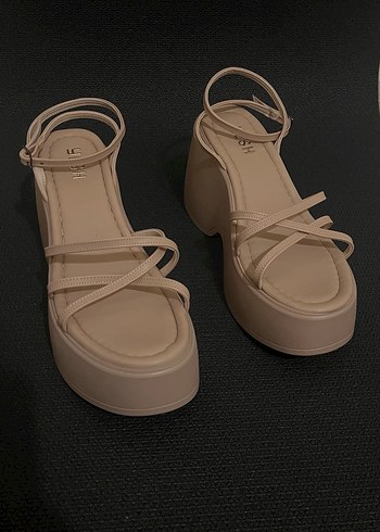 Nude Platform Sandalet (29) - Görsel 3