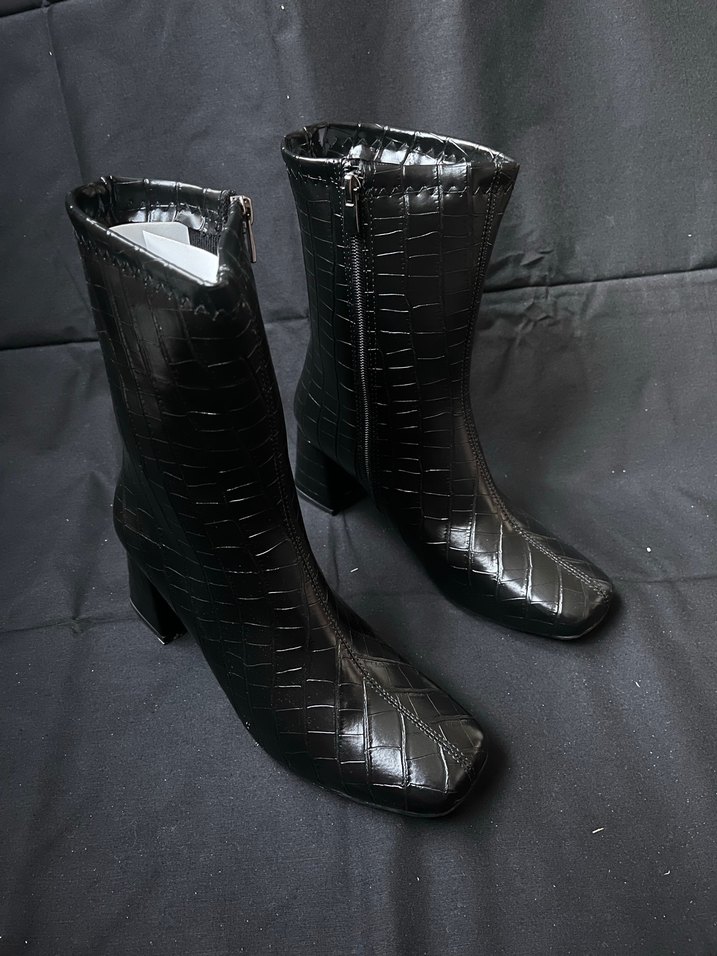 Siyah kroko küt burunlu Bot (38) - Görsel 5