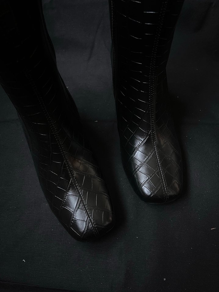 Siyah kroko küt burunlu Bot (38) - Görsel 3